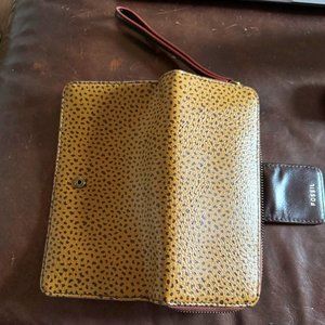 Fossil brown wallet
